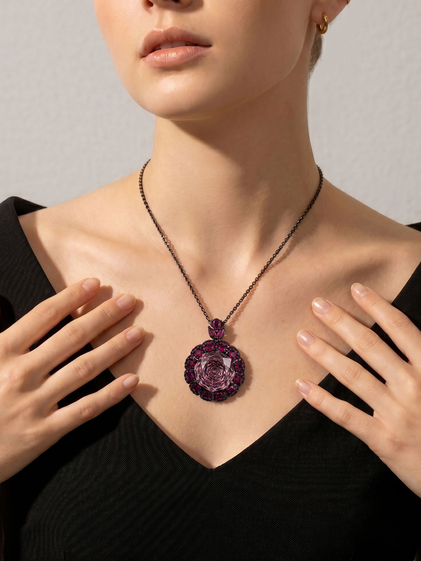 Luxury Women's Black Copper Plated Rose Red Gemstone Necklace