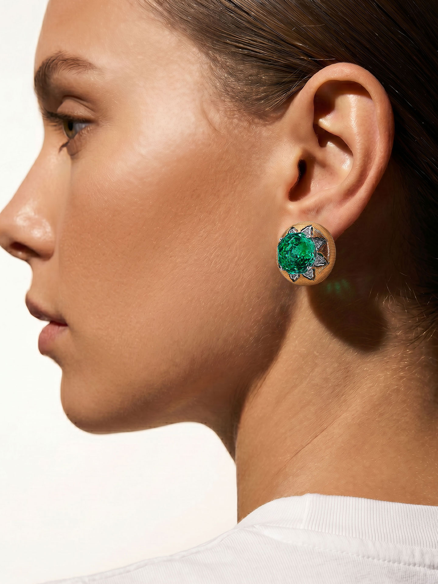 Vintage Emerald Gold Plated 18K Gold Luxury Women's Stud Earrings